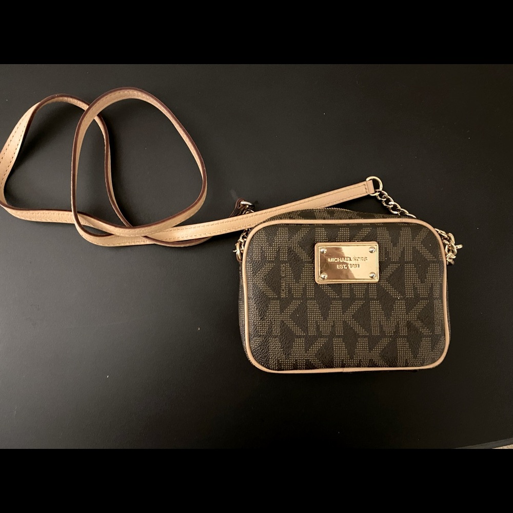 Mini crossbody
